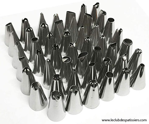 Douilles metal differentes formes - leclubdespatissiers